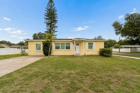 5501 82nd Ave N, Pinellas Park, FL 33781