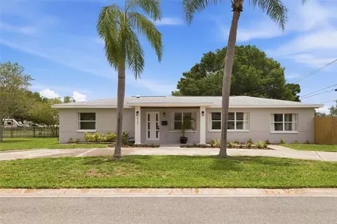 4191 Cherry St NE, Saint Petersburg, FL 33703