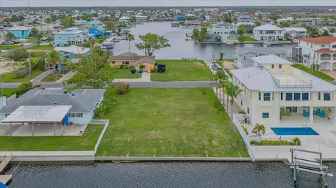 4181 Orchid Dr, Hernando Beach, FL 34607 photo 7