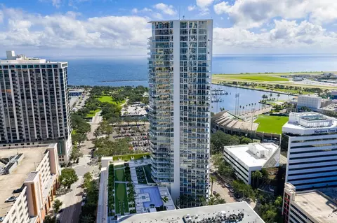 175 1st St S #1603, Saint Petersburg, FL 33701