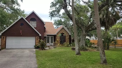 14949 N 113th Ave, Largo, FL 33774
