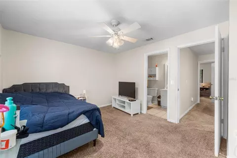 Bedroom - 2635 SW 35th Pl #307, Gainesville, FL 32608 photo 2 of 4