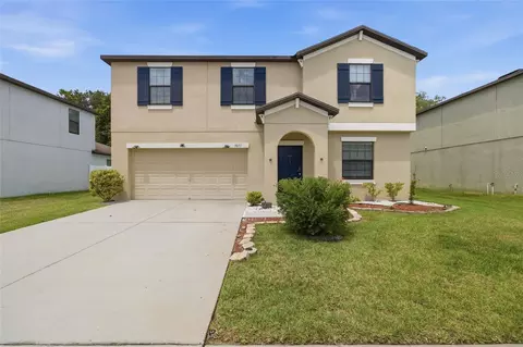 3035 Moulden Hollow Dr, Zephyrhills, FL 33540