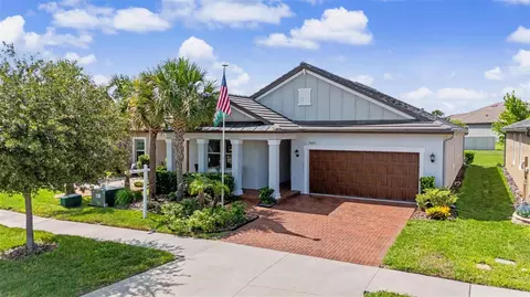 31609 Cannon Rush Dr, San Antonio, FL 33576