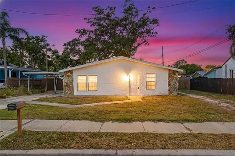 4320 44th St N, Saint Petersburg, FL 33714