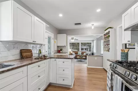 Kitchen - 1004 Washington Ave, Largo, FL 33770 photo 2 of 3