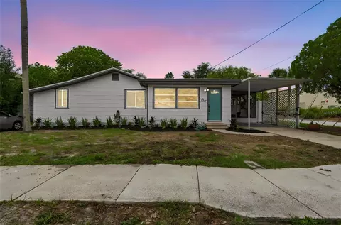 Exterior - 1004 Washington Ave, Largo, FL 33770 photo 4 of 7