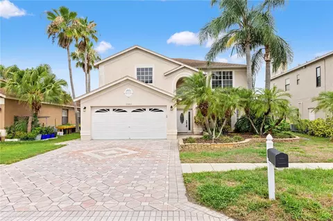 11503 Whispering Hollow Dr, Tampa, FL 33635