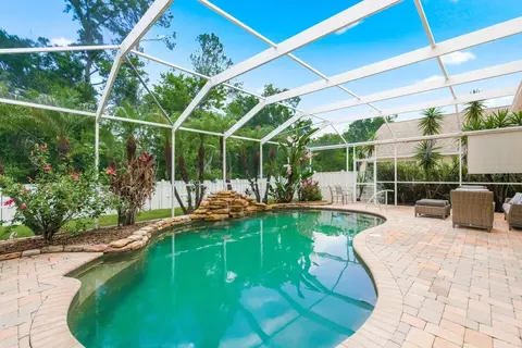 Exterior - 384 Wingate Cir, Oldsmar, FL 34677 photo 5 of 13