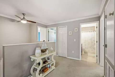 Entry Way - 384 Wingate Cir, Oldsmar, FL 34677 photo 5 of 7