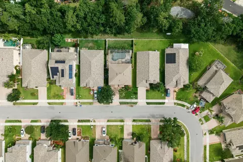View/Area - 384 Wingate Cir, Oldsmar, FL 34677 photo 2 of 5