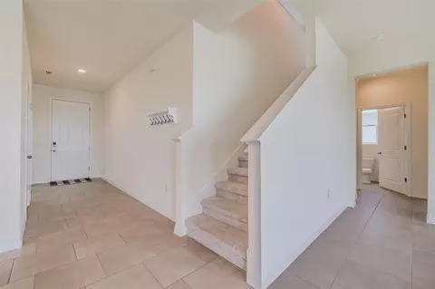 Entry Way - 13090 Brookside Moss Dr, Riverview, FL 33579 photo 2 of 8