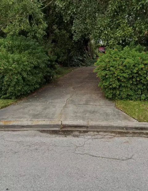 2327 Beach Dr SE, Saint Petersburg, FL 33705
