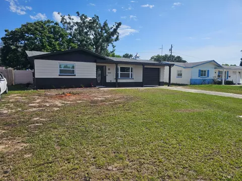 4820 Salem Dr, New Port Richey, FL 34652