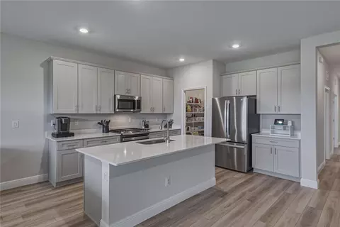 Kitchen - 12253 Cattleside Dr, Riverview, FL 33579 photo 1 of 8