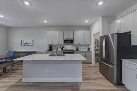 Kitchen - 12253 Cattleside Dr, Riverview, FL 33579 photo 2 of 8