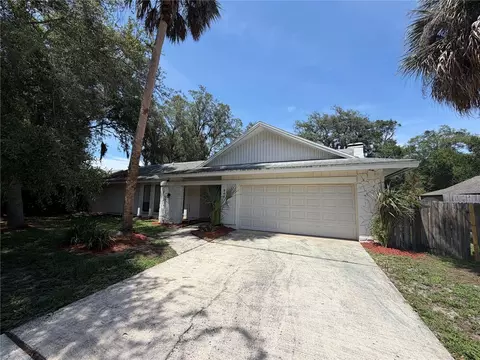 204 W Ridgewood Ct, Longwood, FL 32779