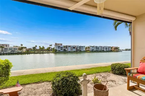 7540 Bay Island Dr S #162, South Pasadena, FL 33707