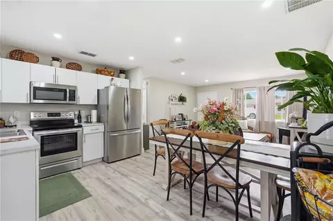 Kitchen - 11094 SW 79th Ave, Ocala, FL 34476 photo 1 of 4