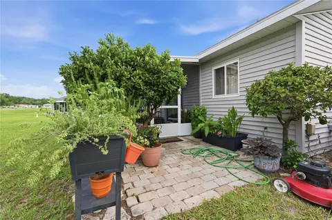 Exterior - 11094 SW 79th Ave, Ocala, FL 34476 photo 5 of 6