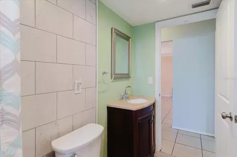 Bath - 1201 Cara Dr, Largo, FL 33771 photo 2 of 4
