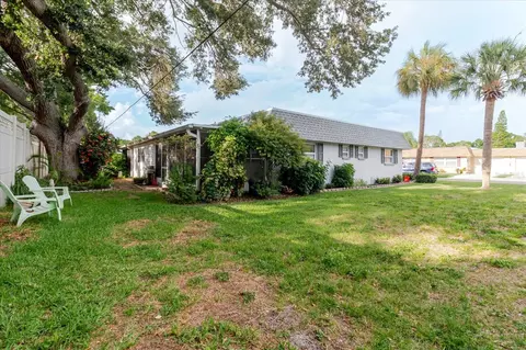 Exterior - 1201 Cara Dr, Largo, FL 33771 photo 9 of 16