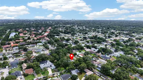 View/Area - 11560 110th Ave, Largo, FL 33778 photo 5 of 6