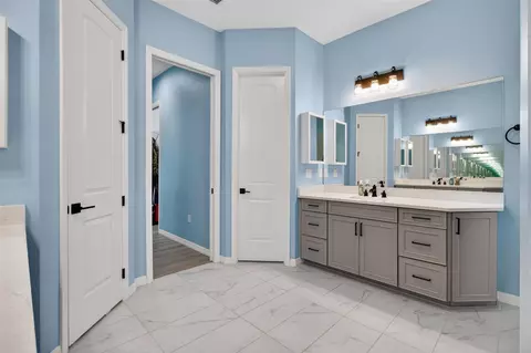 Entry Way - 11560 110th Ave, Largo, FL 33778 photo 2 of 2