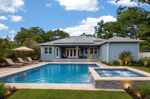 Exterior - 11560 110th Ave, Largo, FL 33778 photo 10 of 11