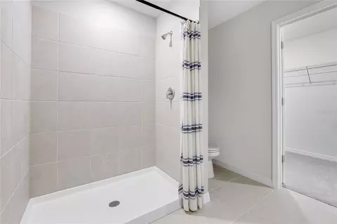 Bath - 3616 Ambersweet Xing, Parrish, FL 34219 photo 2 of 3