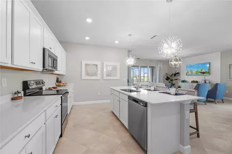 Kitchen - 3609 Ambersweet Xing, Parrish, FL 34219 photo 5 of 5