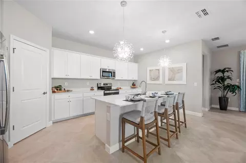 Kitchen - 3609 Ambersweet Xing, Parrish, FL 34219 photo 1 of 5