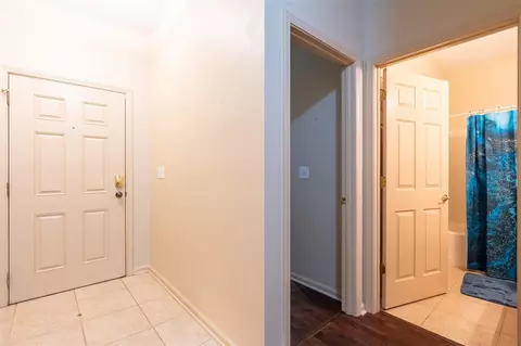 Entry Way - 332 Wooded Crossing Cir, Saint Augustine, FL 32084 photo 2 of 4