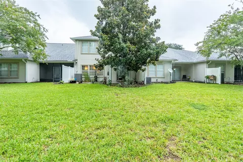 Exterior - 332 Wooded Crossing Cir, Saint Augustine, FL 32084 photo 18 of 29