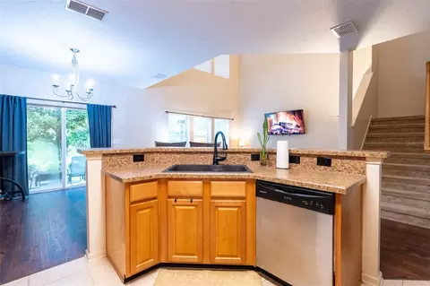 Kitchen - 332 Wooded Crossing Cir, Saint Augustine, FL 32084 photo 2 of 4