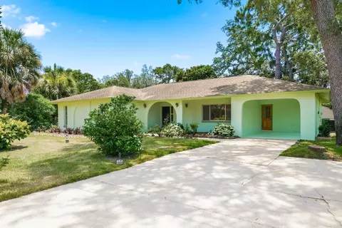 1603 Mexico Ave, Tarpon Springs, FL 34689