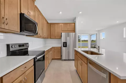 Kitchen - 11744 Boundless Ter, Venice, FL 34293 photo 3 of 3