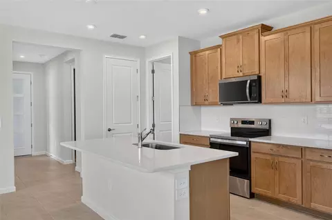 Kitchen - 11744 Boundless Ter, Venice, FL 34293 photo 2 of 3