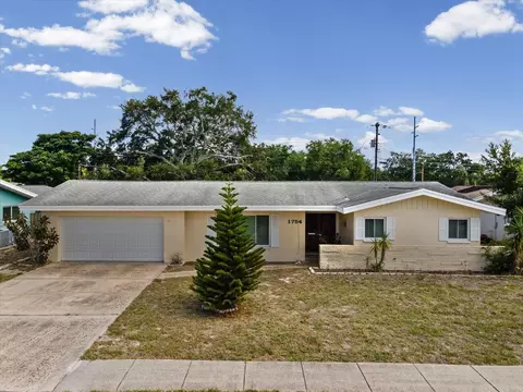 1754 Great Brikhill Rd, Clearwater, FL 33755