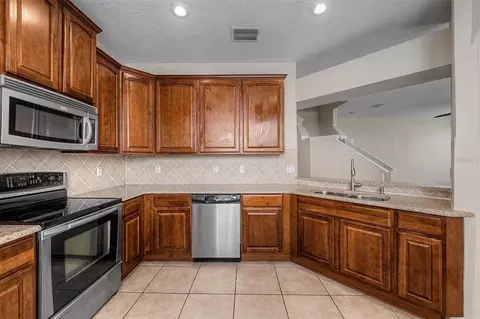 Kitchen - 6754 Eagle Feather Dr, Riverview, FL 33578 photo 1 of 5