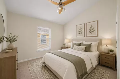 Bedroom - 6754 Eagle Feather Dr, Riverview, FL 33578 photo 4 of 9