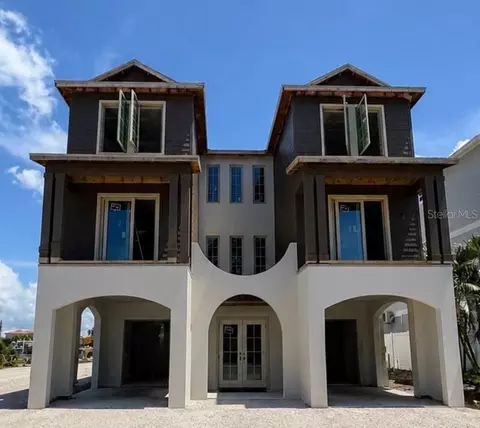 1213 Bay Shore Blvd, Indian Rocks Beach, FL 33785
