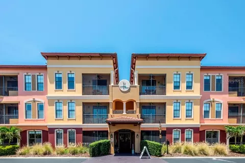 13941 Clubhouse Dr #102, Tampa, FL 33618