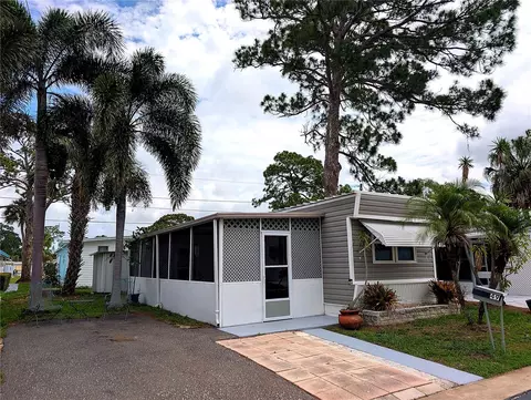 7803 46th Ave N #49, Saint Petersburg, FL 33709