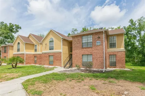 8636 Mallard Reserve Dr #201, Tampa, FL 33614