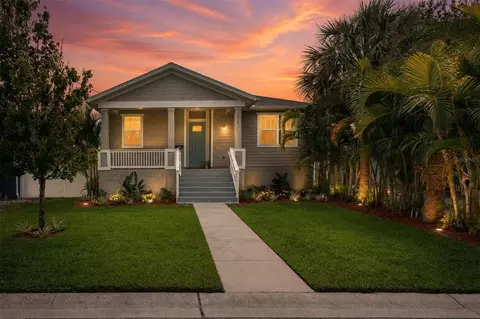 224 NE Jefferson Cir N, Saint Petersburg, FL 33702