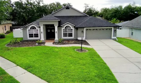 18507 Country Crest Pl, Tampa, FL 33647