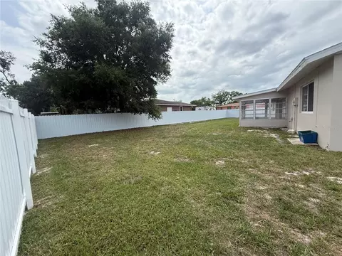 Exterior - 6568 Treehaven Dr, Spring Hill, FL 34606 photo 6 of 9