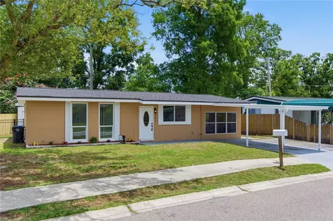 907 Leisure Ave, Tampa, FL 33613