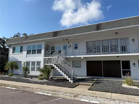 1221 Drew St #D9, Clearwater, FL 33755